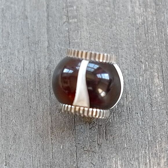 Brighton Spacer Bead Brown and White Round Vintage White Swirl Pattern - Picture 1 of 7